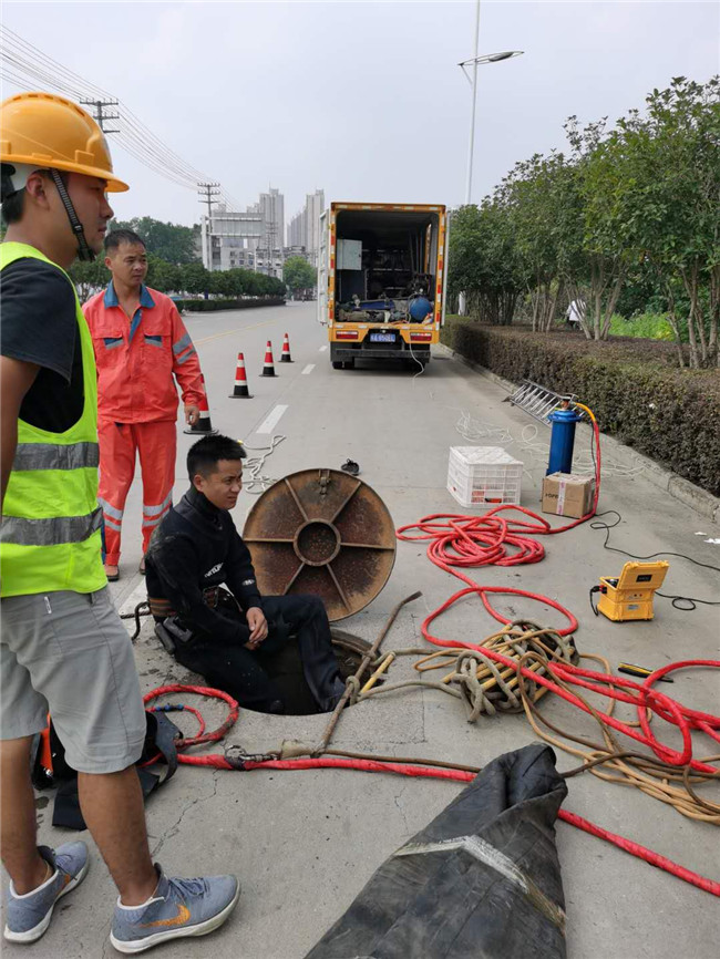 阜龙乡翻衬法管道修复技术主要工序